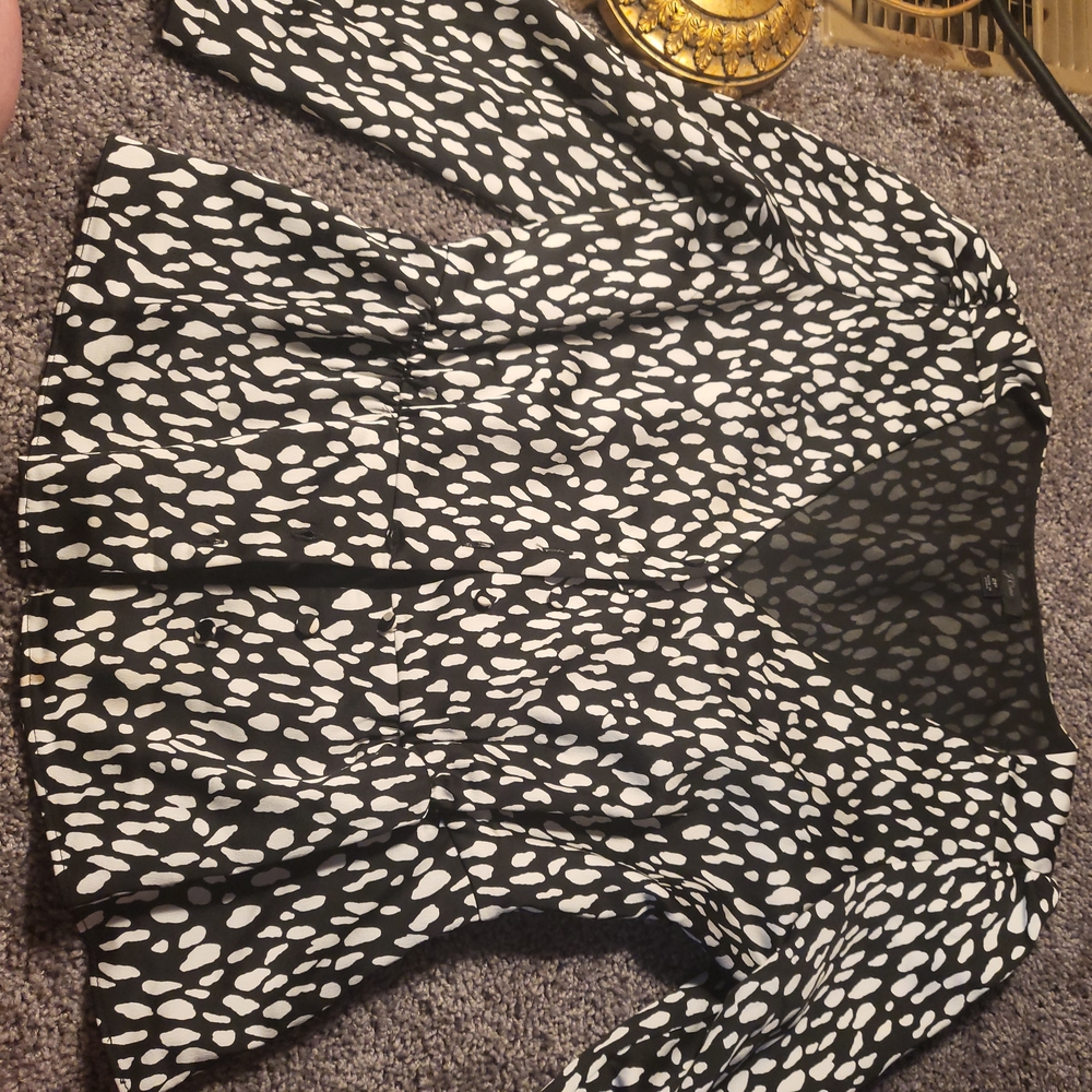 Black and White Patterned Blouse